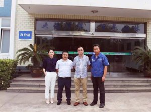 宁德时代质量总监岳嵩一行来满冠（中国）精密指导工作